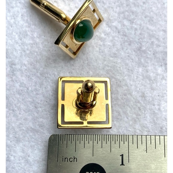 Vintage Cufflinks Goldtone Green Oval Cabochon Square - Picture 5 of 5
